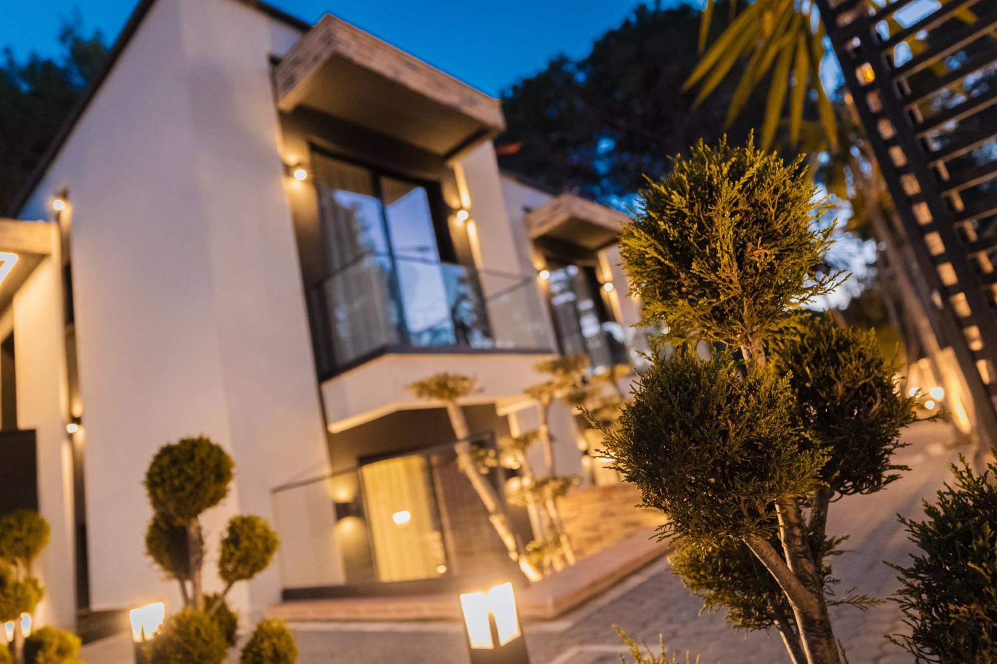 Hotel Beke Vlorë Esterno foto