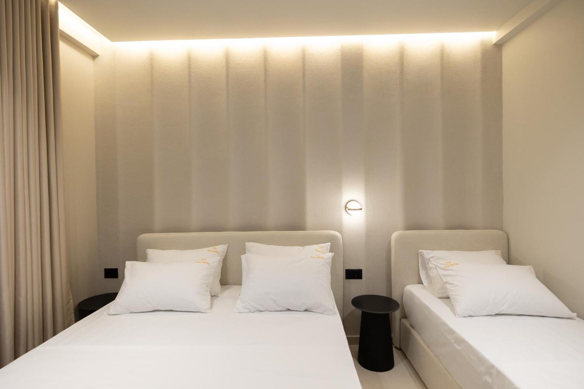 Hotel Beke Vlorë Esterno foto